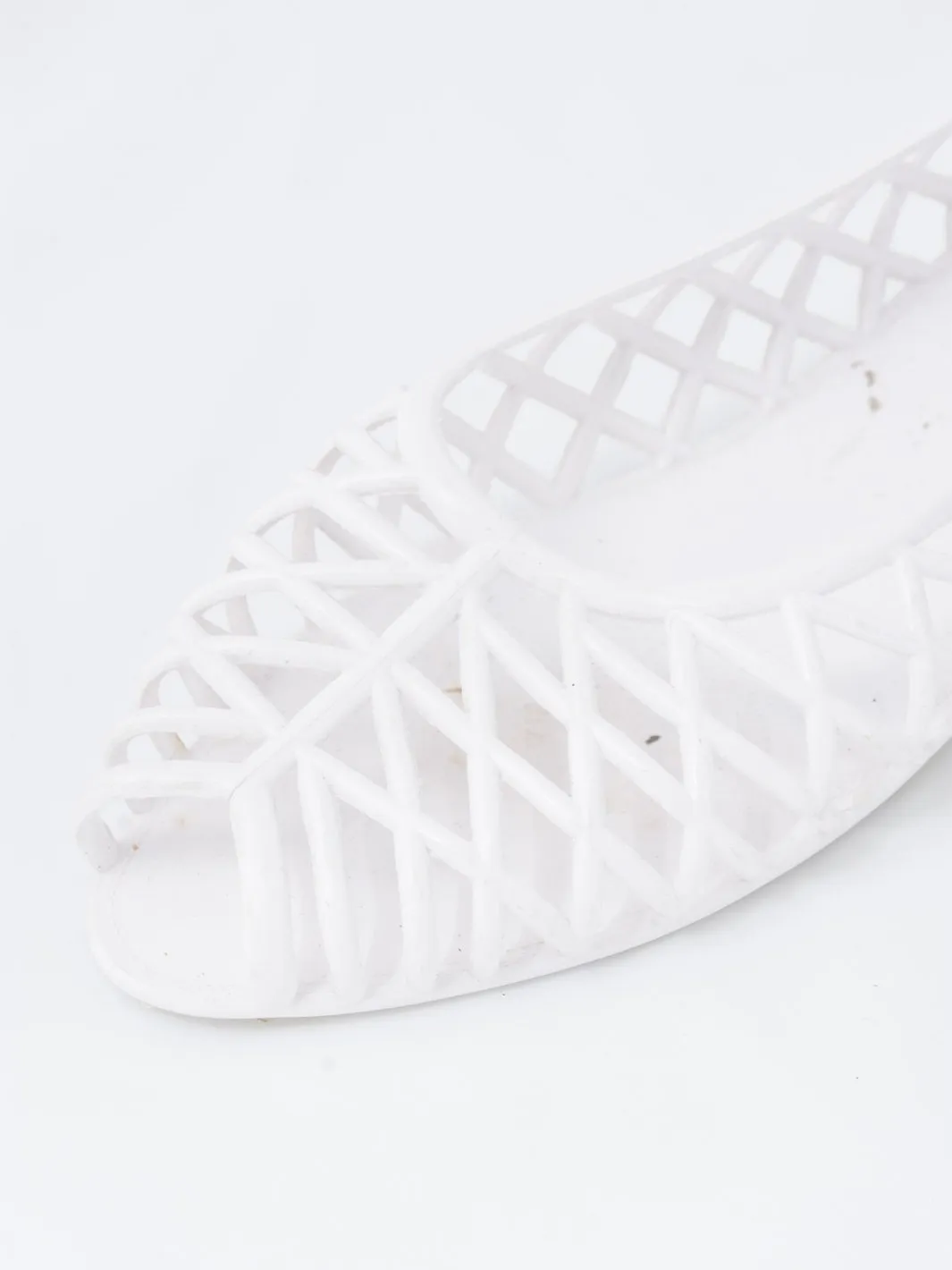 2010 American Apparel white open toe rubber ballet flats