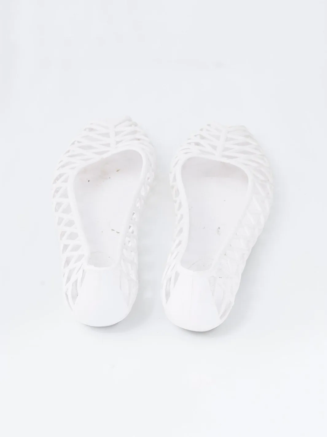 2010 American Apparel white open toe rubber ballet flats