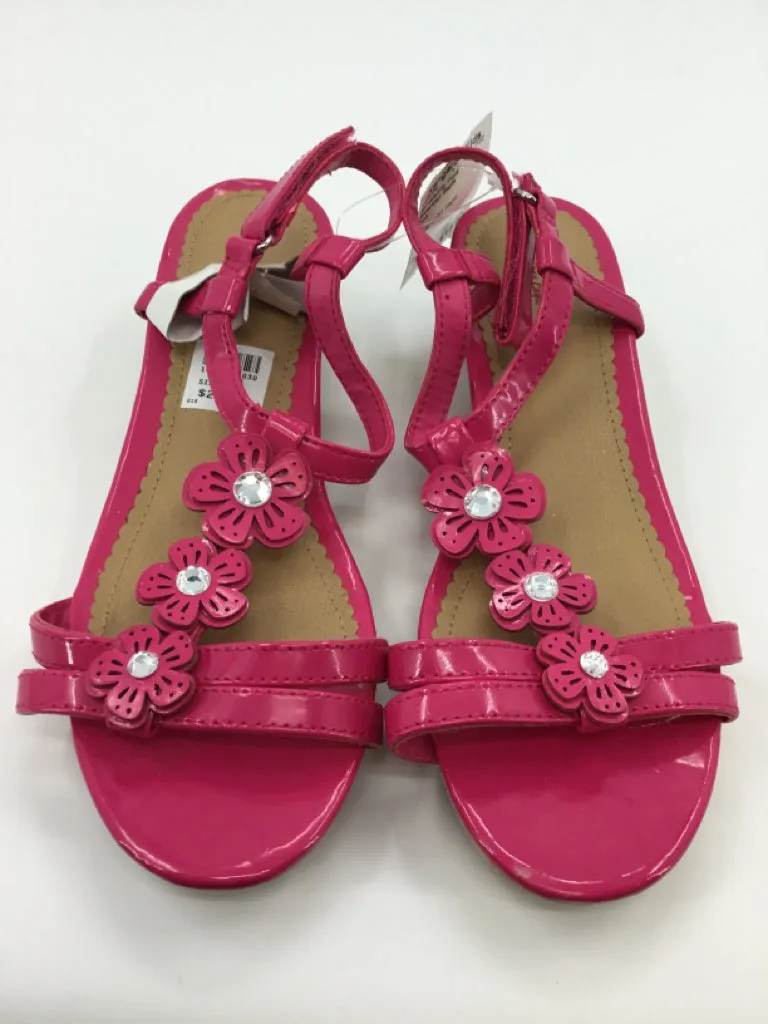 American Eagle Child Size 5 Youth Pink Sandals/Flip Flops